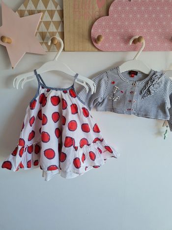 Robe et gilet Catimini 6m