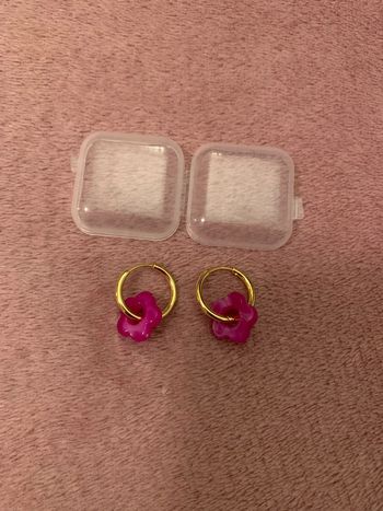 Boucles d’oreilles fleurs roses