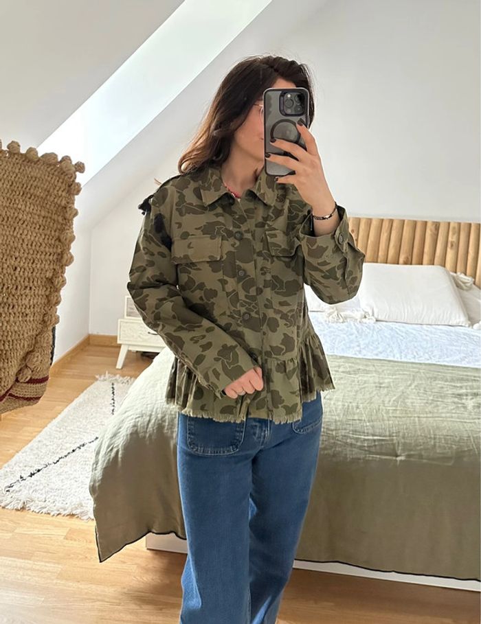 Veste militaire Zara brodée 🖤 - photo numéro 4