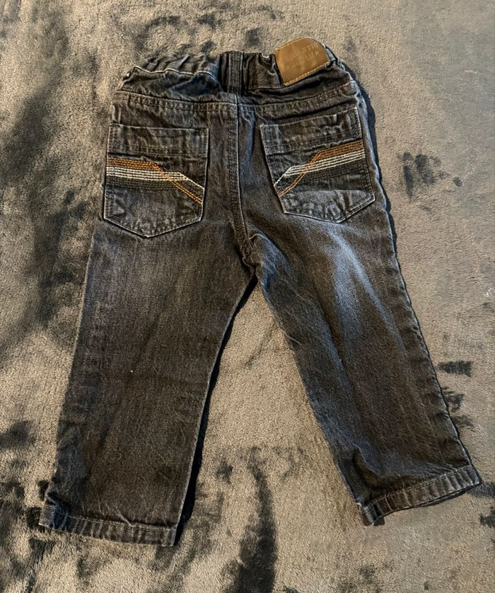 Jean noir - photo numéro 2