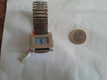 Magnifique montre bracelet extensible neuve vintage