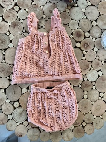 Jolie ensemble saumon