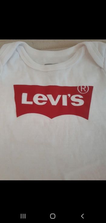 Body Levi's