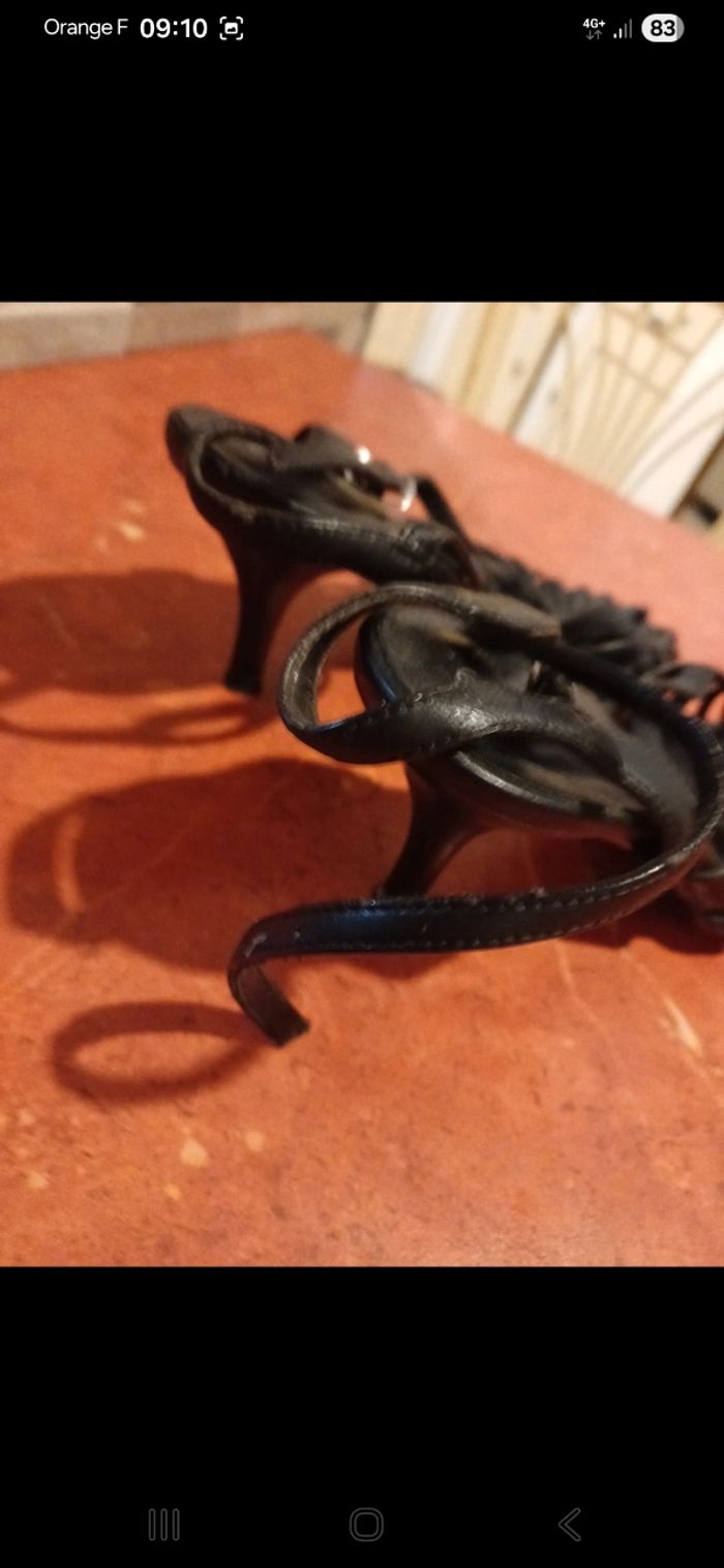 Chaussures femme taille 37 - photo numéro 4