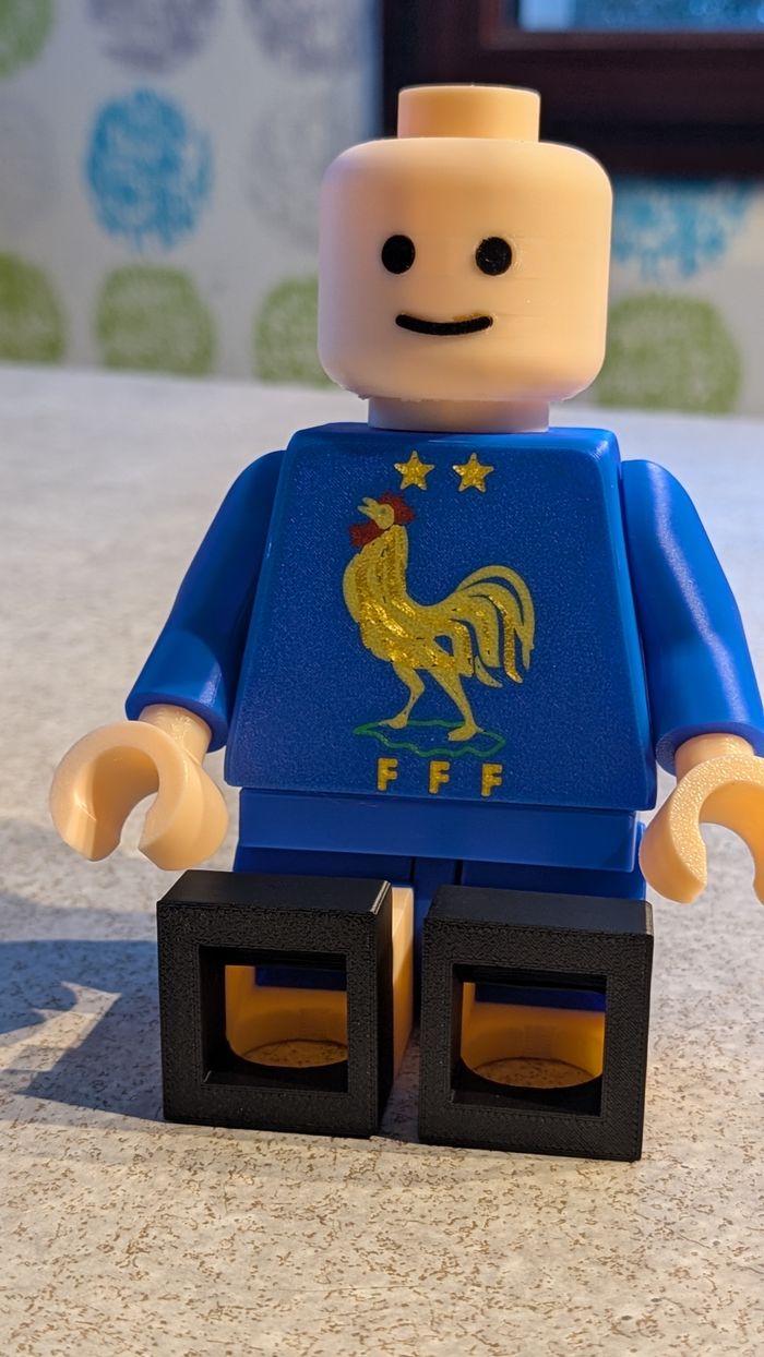 Figurine Brique Géante Équipe de France - Édition Or (20cm) - photo numéro 4