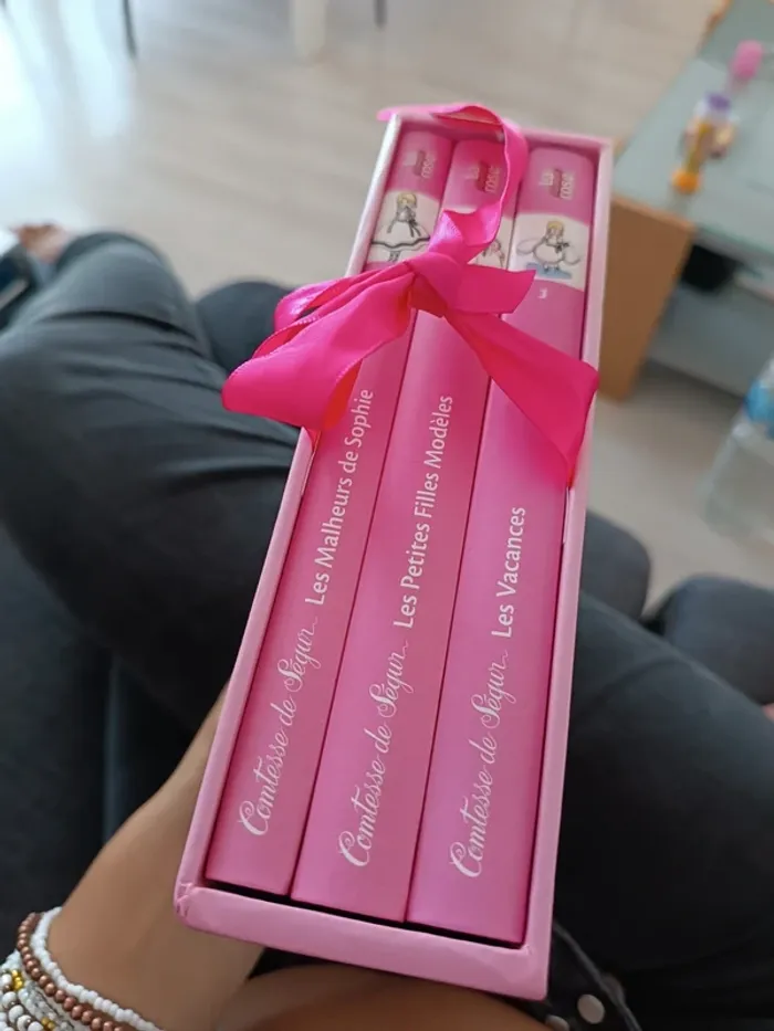 Coffret  la trilogie de fleurville - photo numéro 2