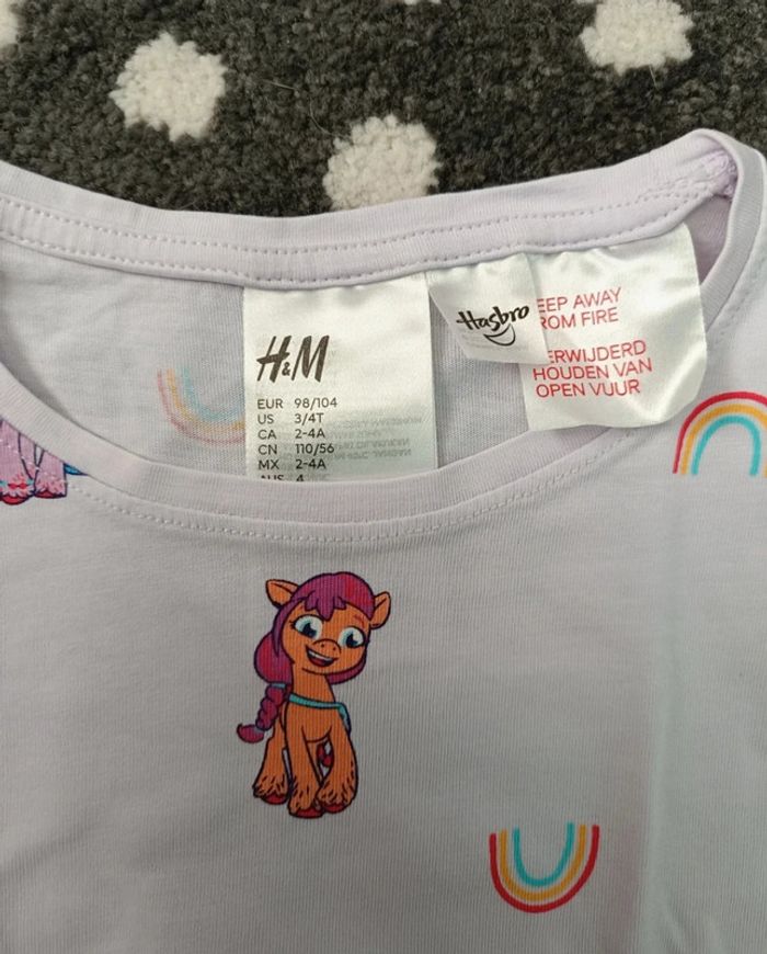 Pyjama short 
Marque h&M
Taille 98/104 cm - photo numéro 3