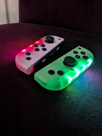 Manettes switch neuves