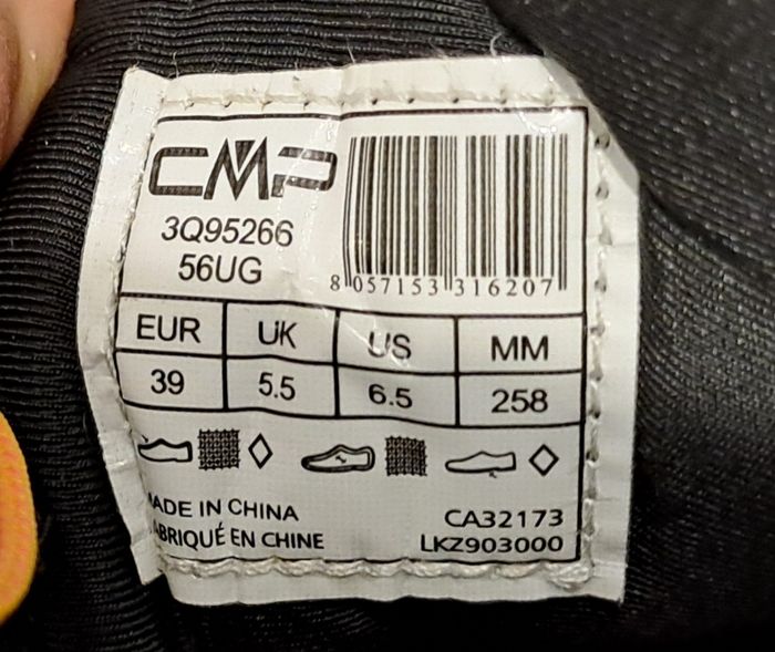 Baskets de trail CMP neuves en 39 - photo numéro 9