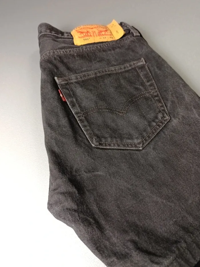 Short jean Levi's 501 Court black - 42 - photo numéro 2