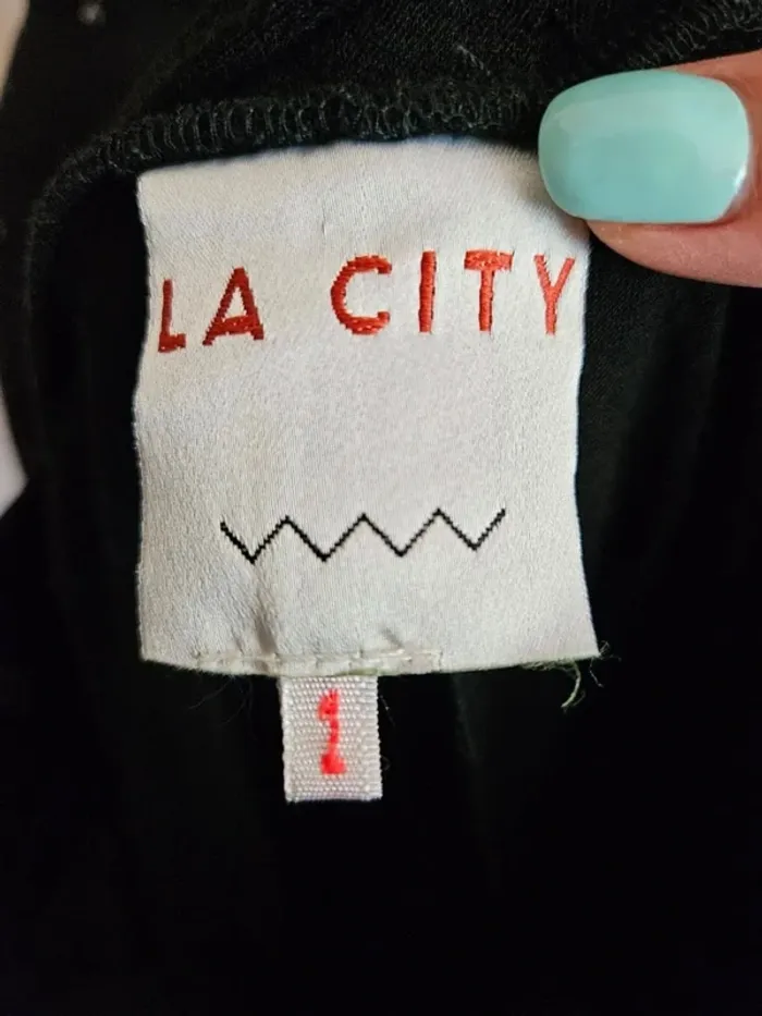 Robe moulante noire La City épaules dénudées - Taille S/36 - Longueur midi - photo numéro 3