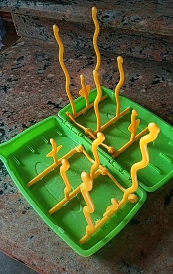 Égouttoir pliable pour biberons