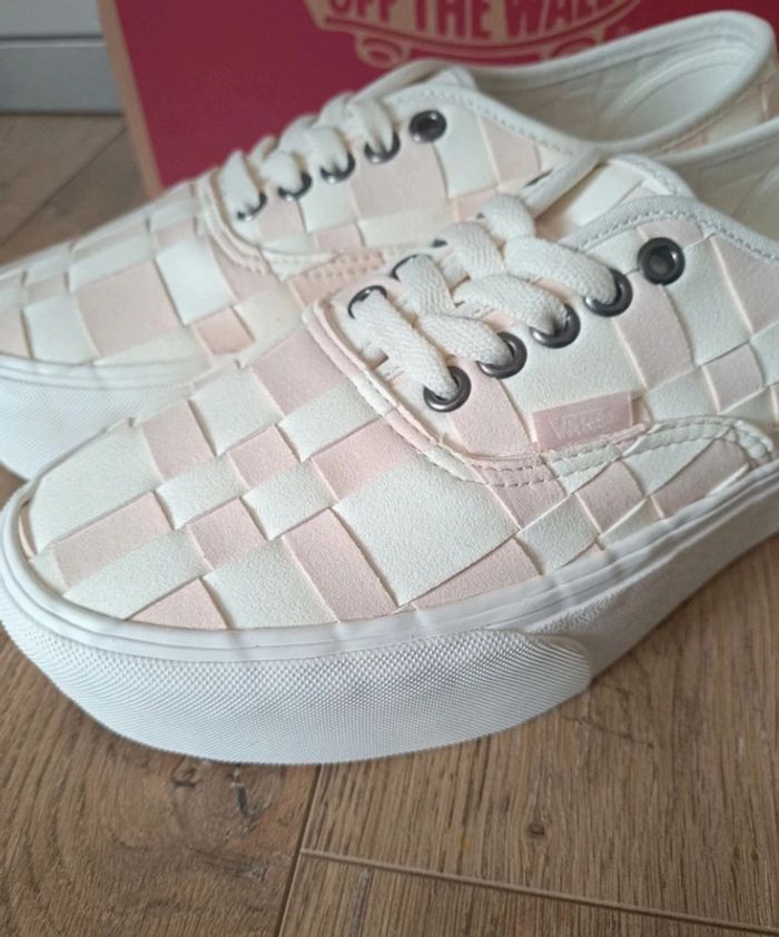 Vans Authentic Stackform Women Check neuves 40,5 - photo numéro 7