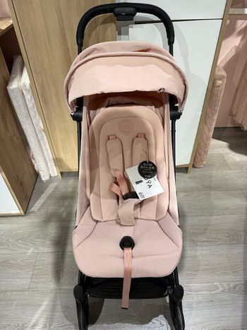 Poussette Coya coÿa neuve rose noir peach pink matt black cybex dans son carton d’origine 