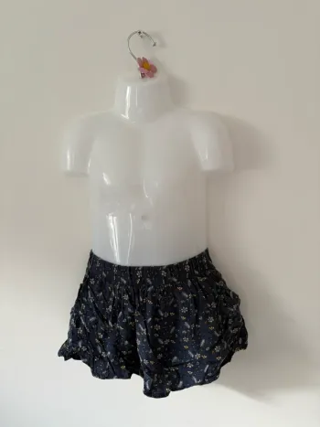 🌸 Jupe ELDYS – Taille 3 ans – Motif fleurs & feuilles – Très bon état 🌿