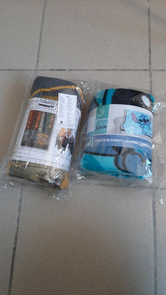 Plaid stitch et harry potter neuf