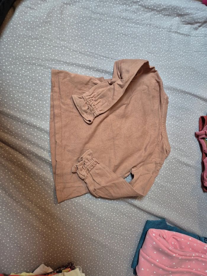 T-shirt 2 ans - photo numéro 3