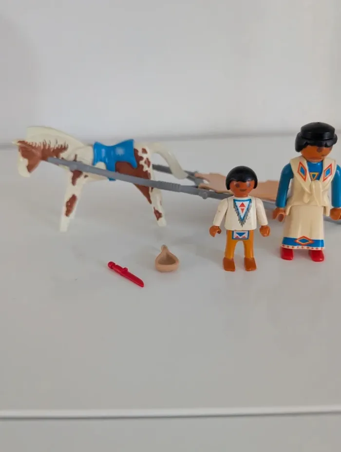 Playmobil 3872 famille indienne avec traineau thème far west