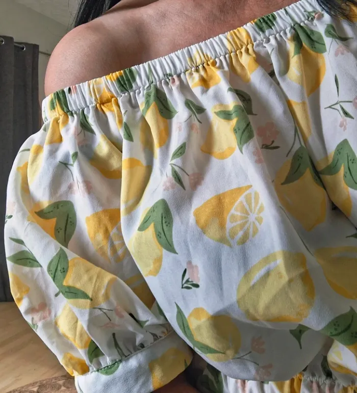 Top citrons et fleurs Jennyfer taille M - photo numéro 3