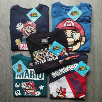Super Mario : Lot t-shirts officiels neufs pour enfants 5 ans