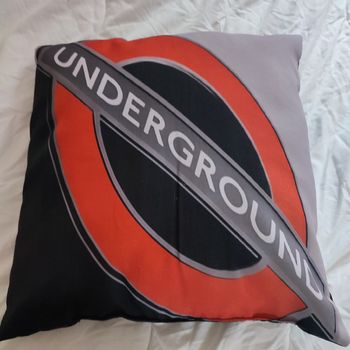 Coussin Underground Londres