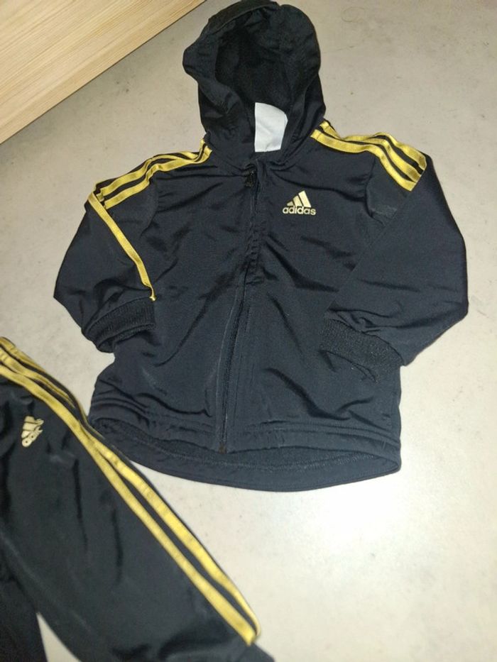 Ensemble Adidas - photo numéro 2