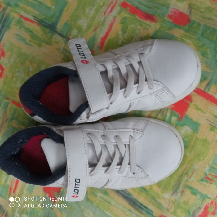 Baskets lotto taille 28