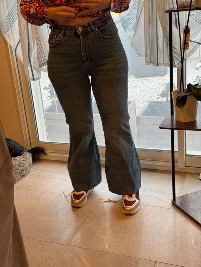 Jean large neuf - photo numéro 10