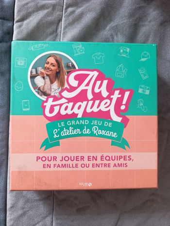 Jeu de société au taquet de l'atelier de Roxane