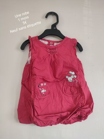 Robe 1 mois neuve