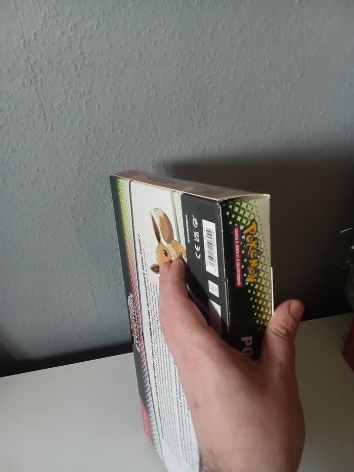 Coffret pokemon évolution prismatique accessoires evoli - photo numéro 4