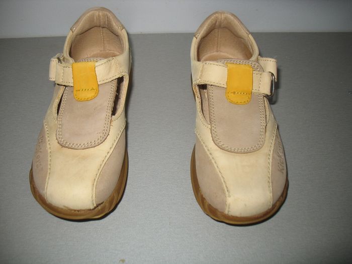 CHAUSSURES BEIGE A BRIDE GARÇON "KICKERS" - P29 - n°01