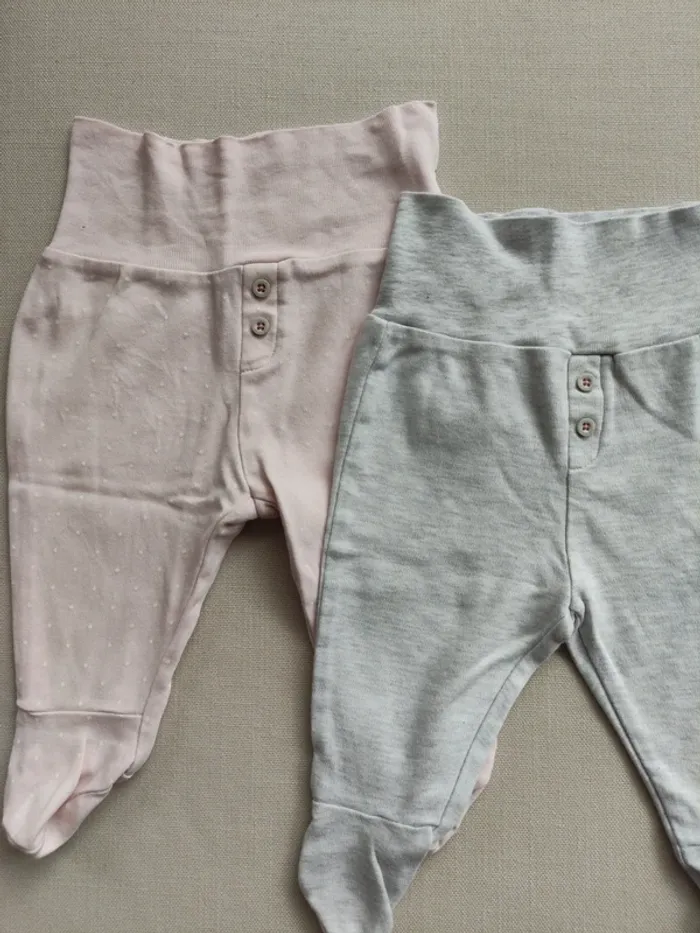 Lit petits pantalons avec pieds pour bébé fille Obaibi 3 mois