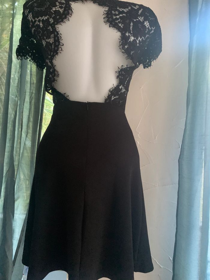 Robe dos nu dentelle taille XS Pinkie - photo numéro 5