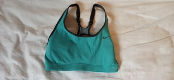 soutien gorge sport nike
