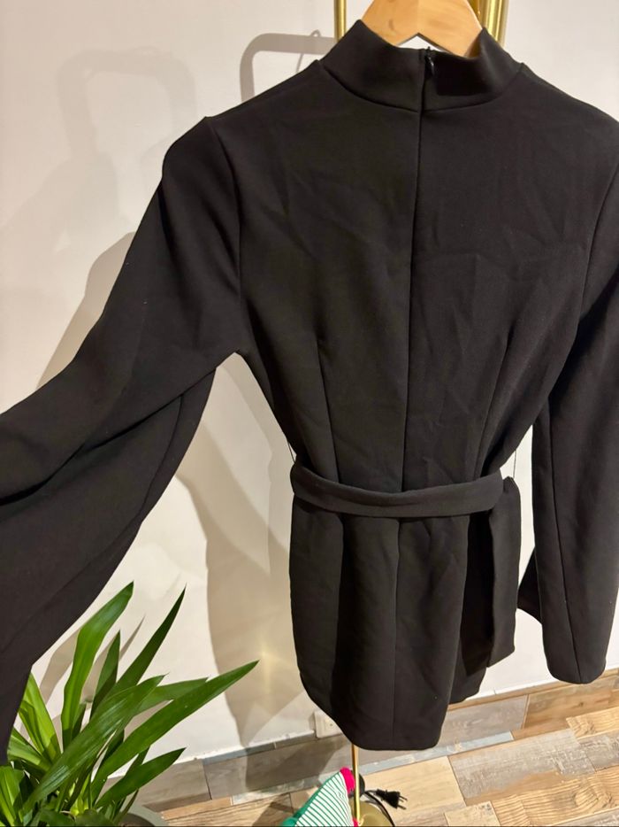 Robe courte taille S/M - photo numéro 9