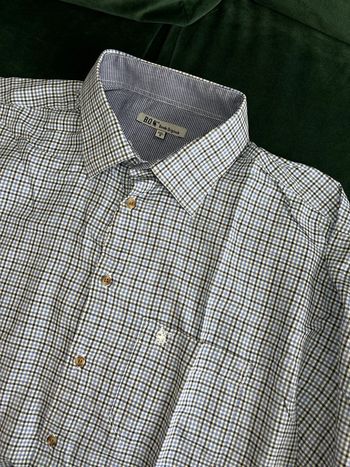 Chemise à carreaux