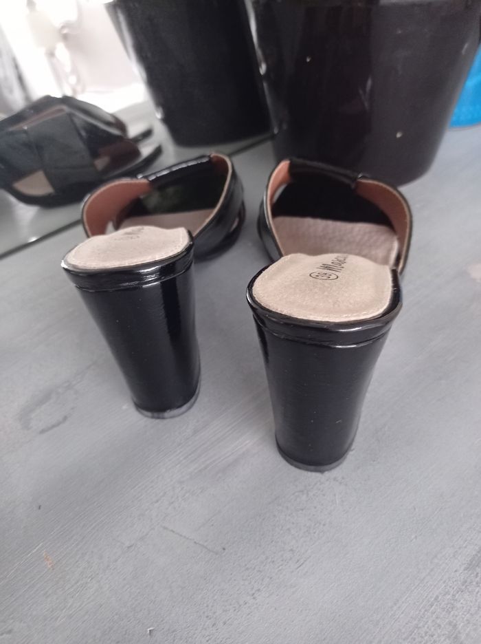 Sandales / Mules à talons 39 - photo numéro 5