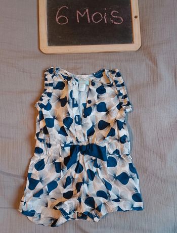 Combishort Obaïbi taille 6 mois en très bon état