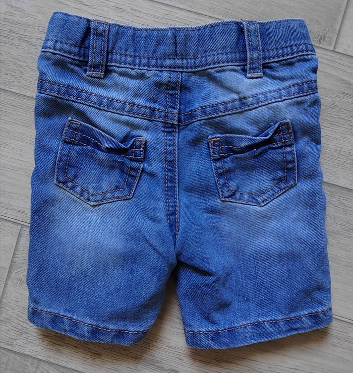 Short en jean 3 mois - photo numéro 2