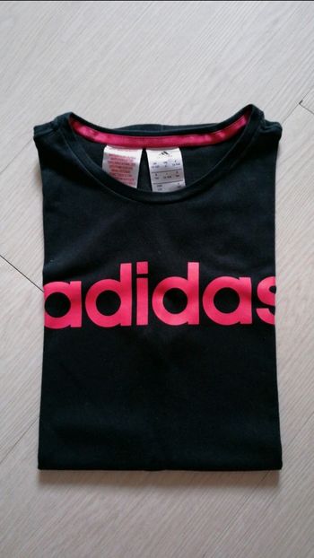 Tshirt manches courtes Adidas