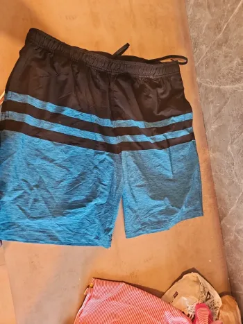 Short homme kirkland