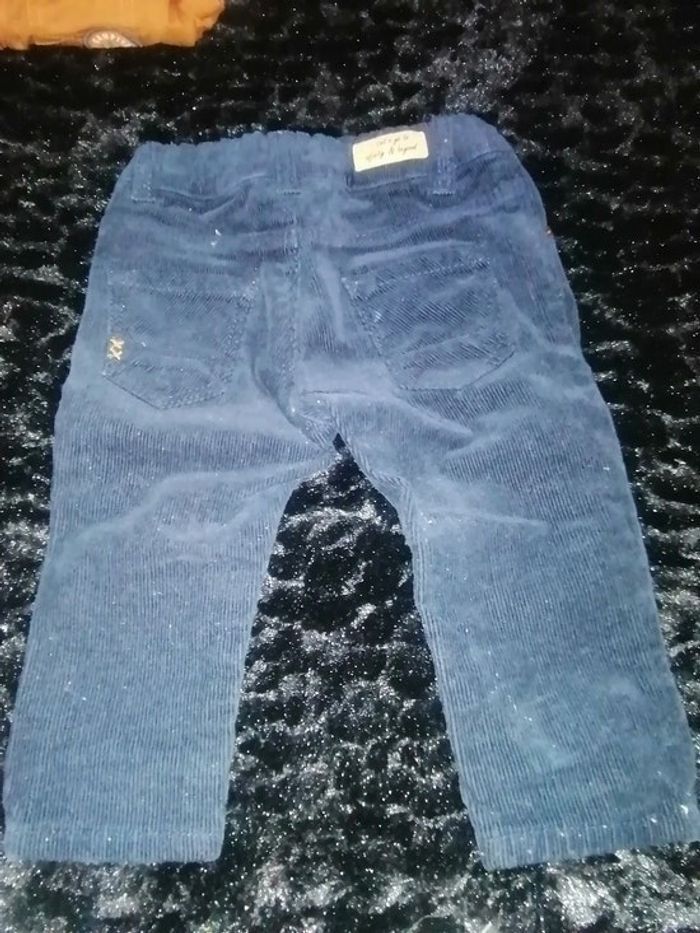 Lot de vêtements bébé