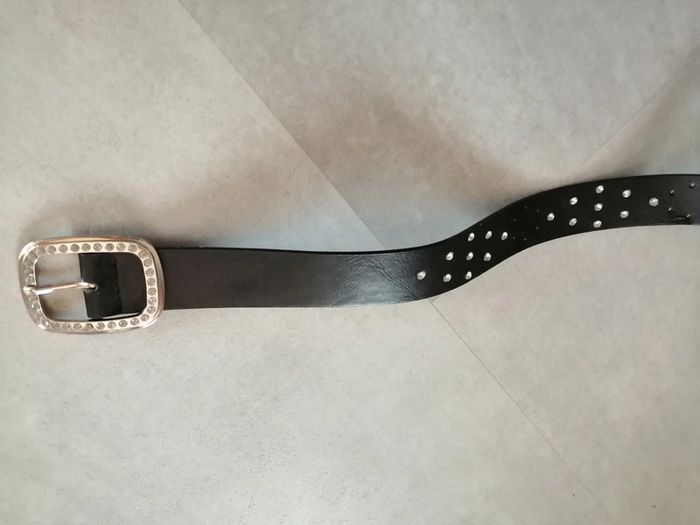 ceinture noire avec brillant 102 cm