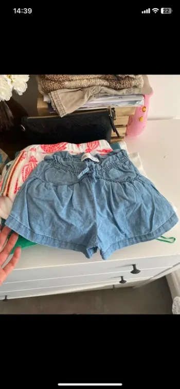 Short Zara