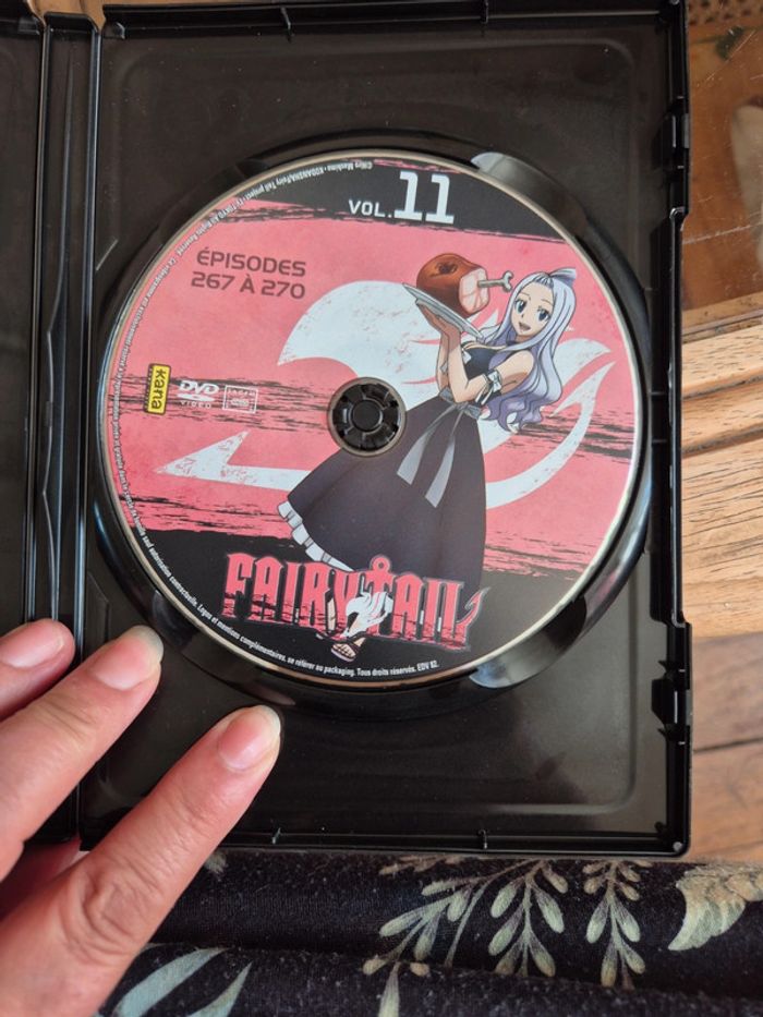 un dvd fairy tail collection volume 11 - photo numéro 3