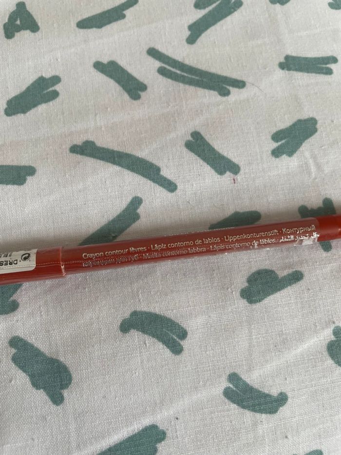 Crayon à lèvres - photo numéro 2