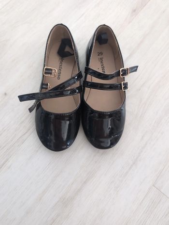 Ballerines noires brillantes