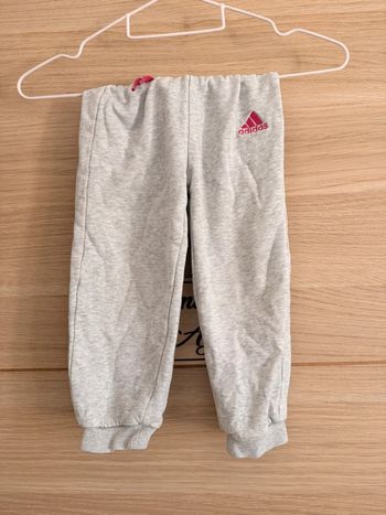 Jogging adidas