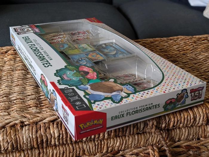 Coffret Pokémon Eaux Florissantes Collection Premium 151 EV3.5 fr - photo numéro 3